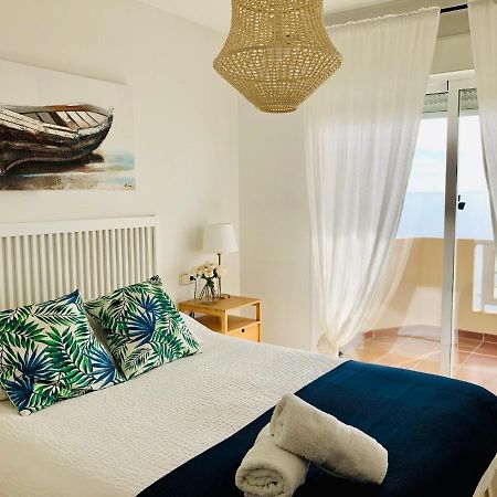 Espectacular 1ª Linea De Playa...Te Enamoraras!!! Apartment Fuengirola Ngoại thất bức ảnh