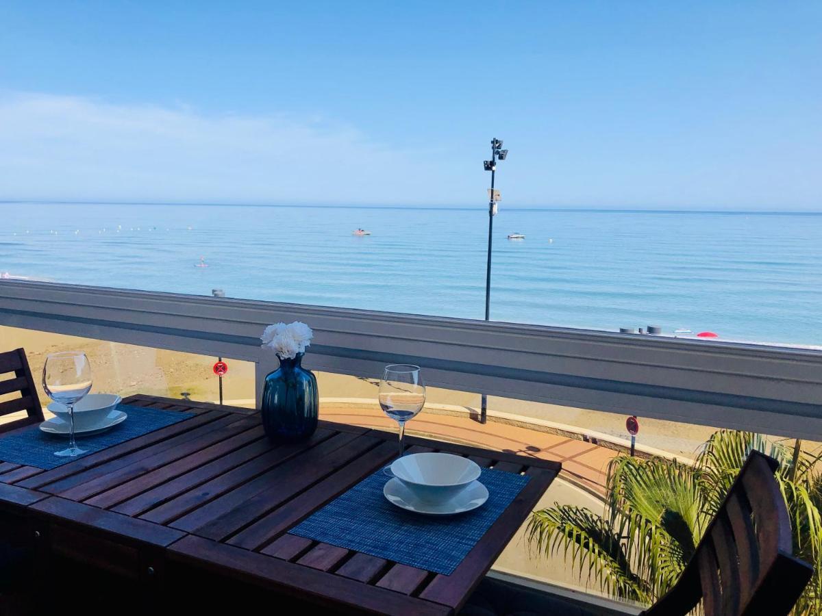 Espectacular 1ª Linea De Playa...Te Enamoraras!!! Apartment Fuengirola Ngoại thất bức ảnh