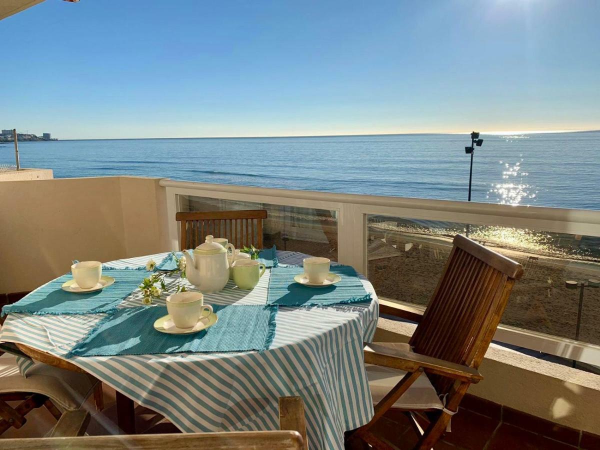 Espectacular 1ª Linea De Playa...Te Enamoraras!!! Apartment Fuengirola Ngoại thất bức ảnh