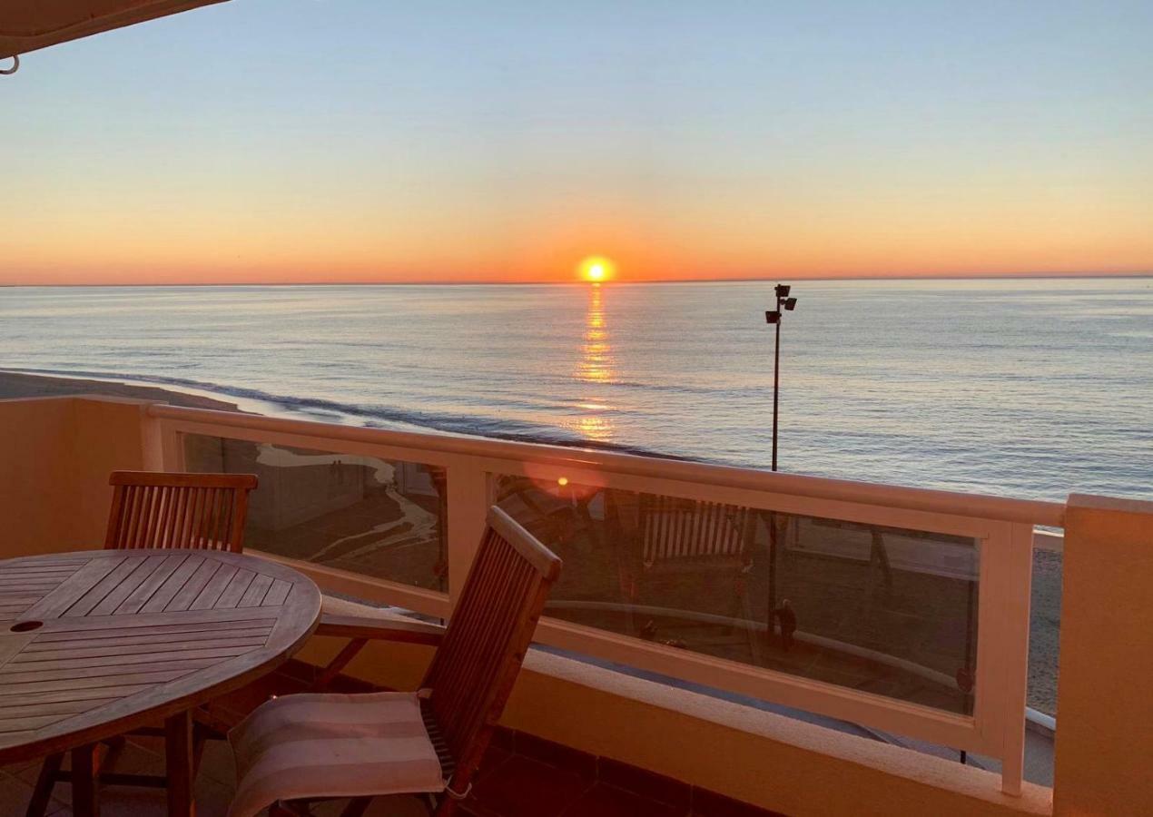 Espectacular 1ª Linea De Playa...Te Enamoraras!!! Apartment Fuengirola Ngoại thất bức ảnh